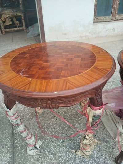 2 cofee table New with 2 coffee chairs