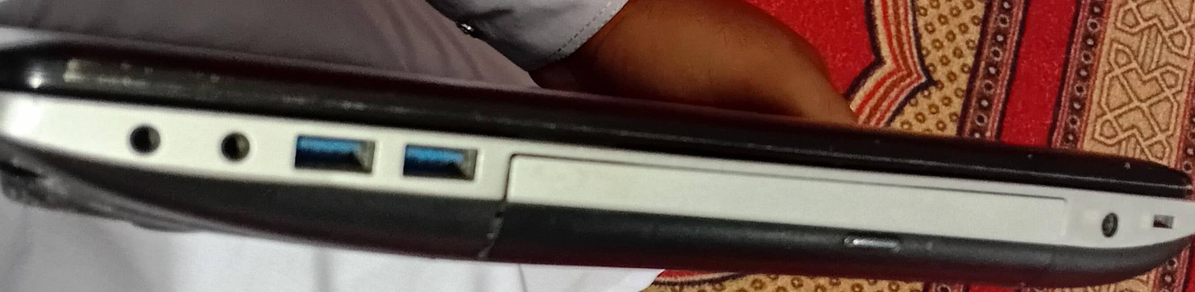 Laptop 3