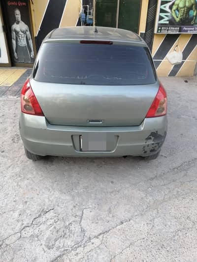 Suzuki Swift DLX 2012 Model