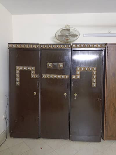 cupboard 3 partition