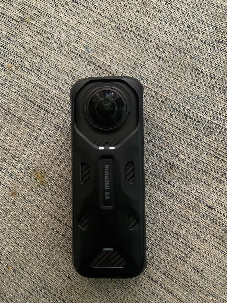 Insta 360 X4 3