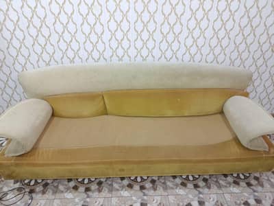 5-Seater Fabric Sofa Set for Sale (Good Condition)