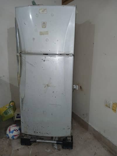 Dawlance Jumbo Fridge