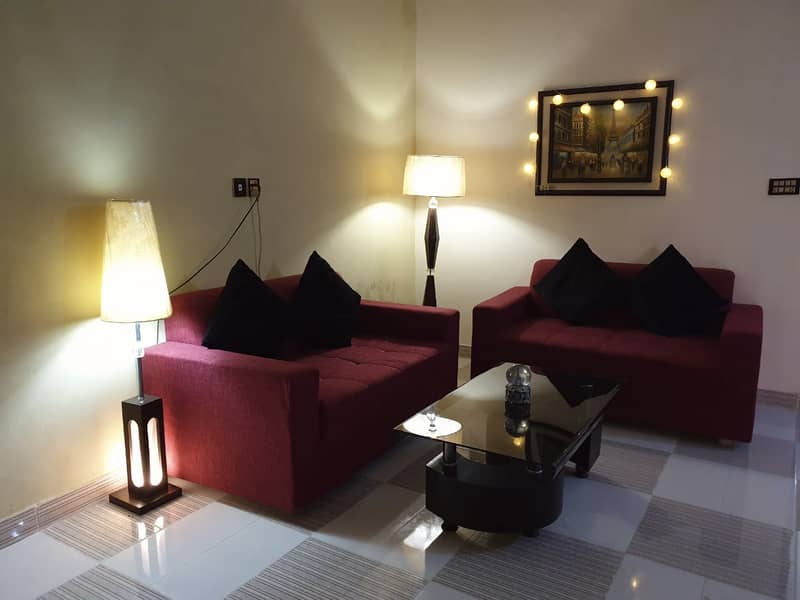 4 seater sofa set with table 2