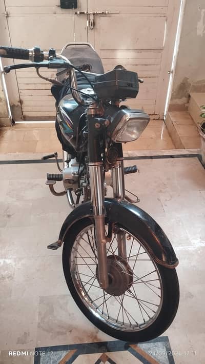 union star 2022 model puri genuine hay seald engine 100 percent