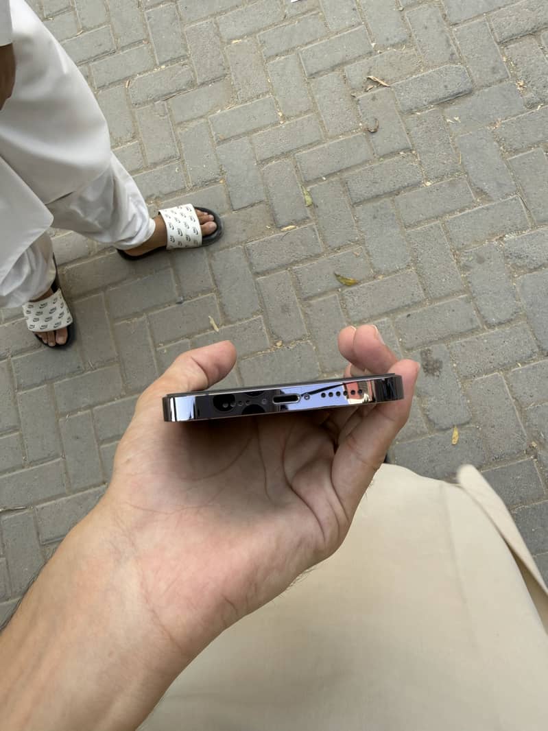 Apple iPhone 14 Pro Max 5