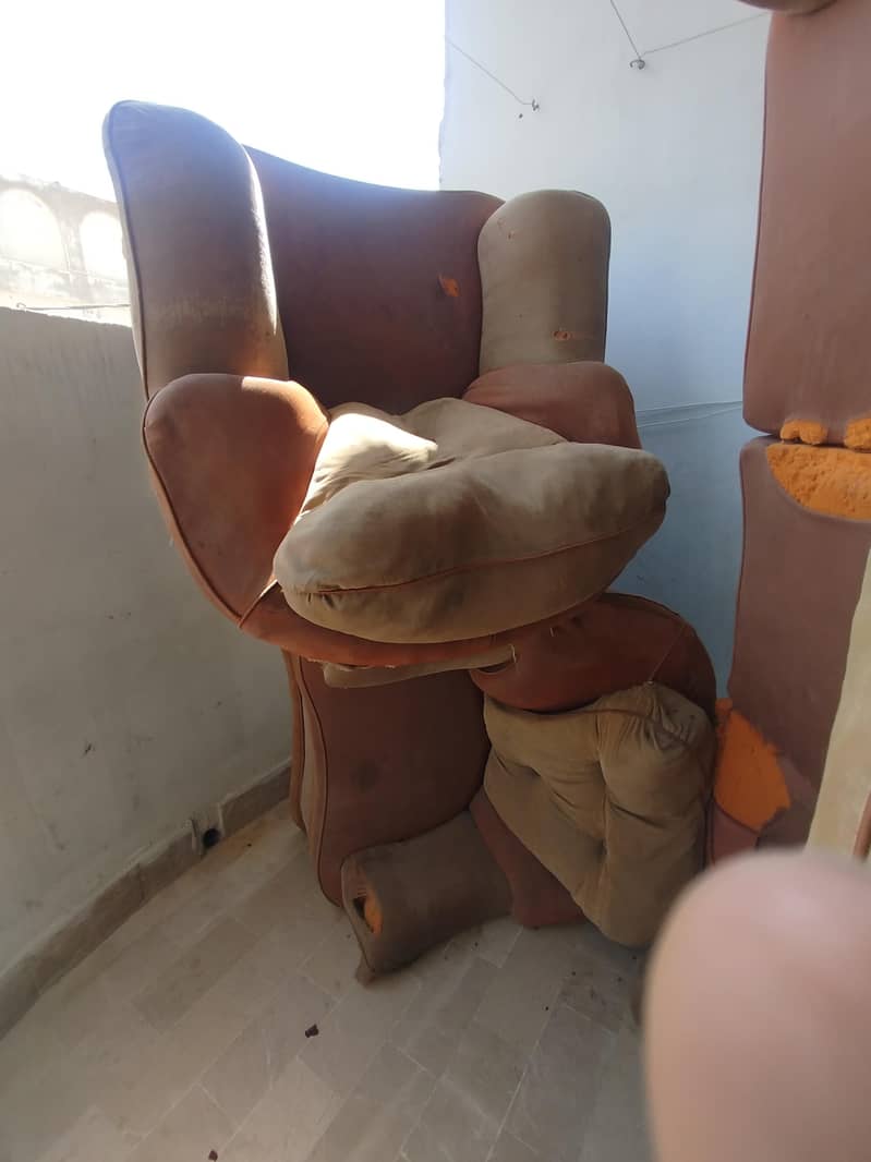 Sofa set for sell 2