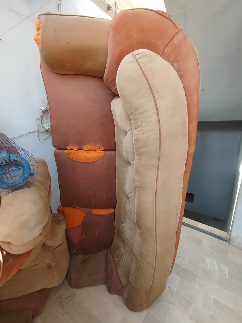 Sofa set for sell 3
