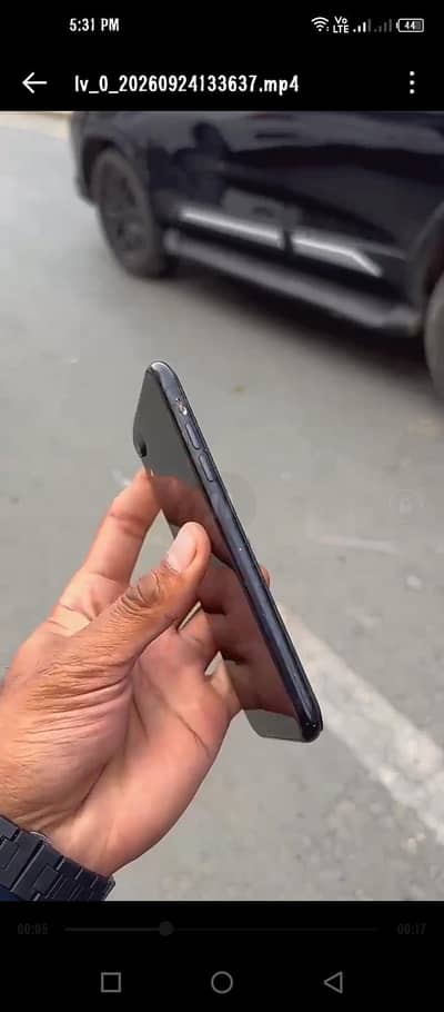 Apple iPhone XR