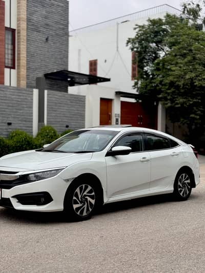 Honda Civic VTi Oriel Prosmatec Ug 2017