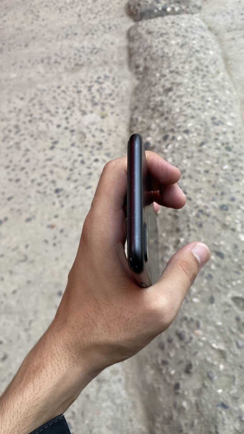 Apple iPhone 7 Plus 4