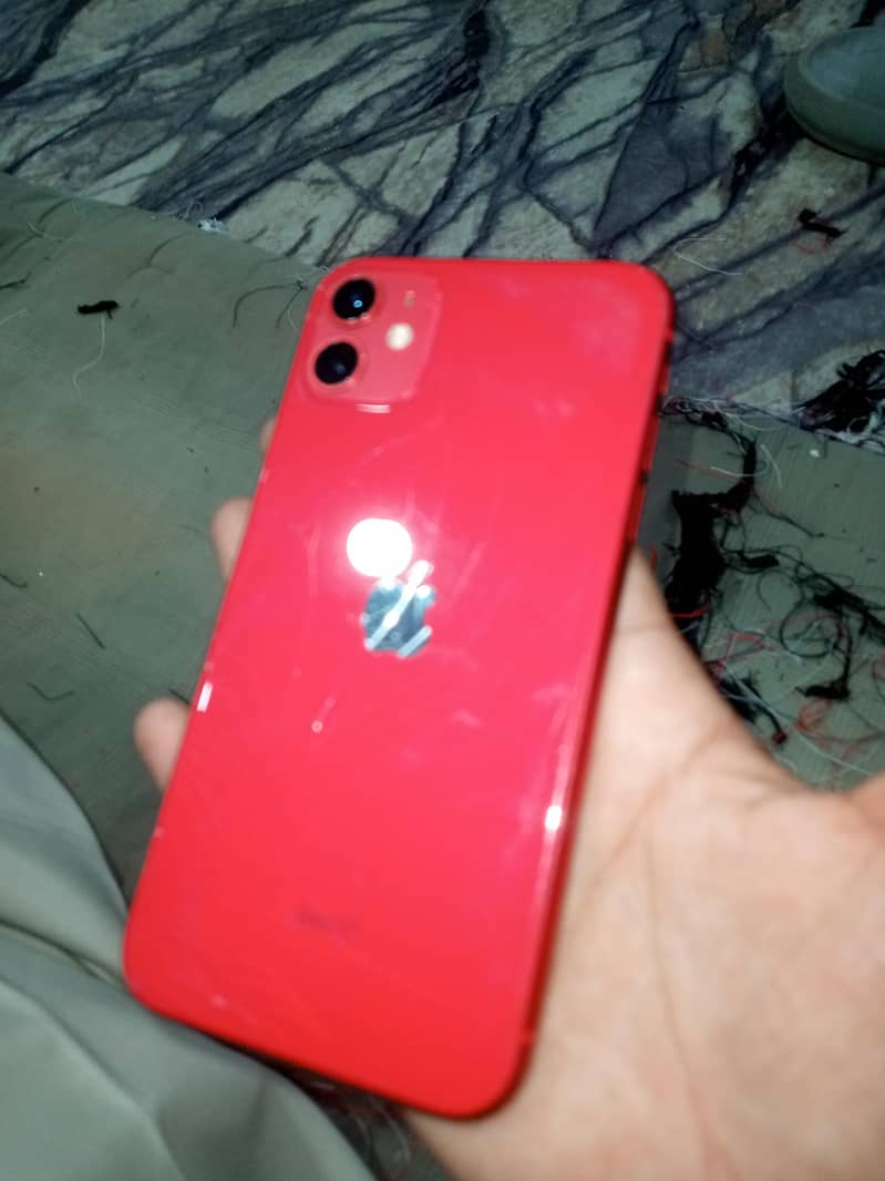 Apple iPhone 11 0
