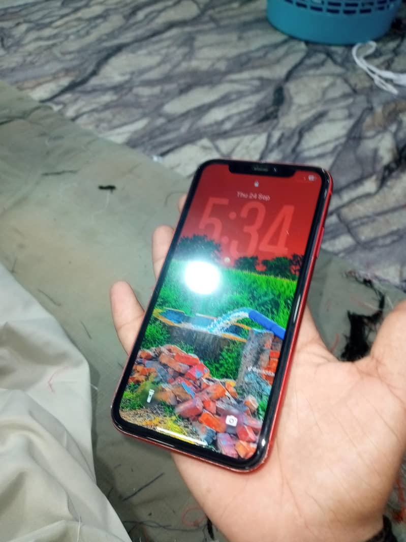 Apple iPhone 11 1