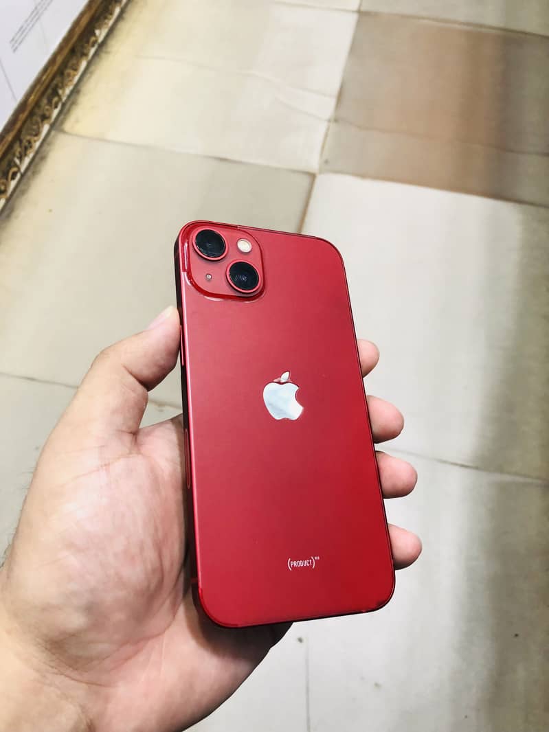 Apple iPhone 13 0