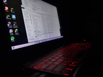 Hp omen 15 Rtx 2070 max q