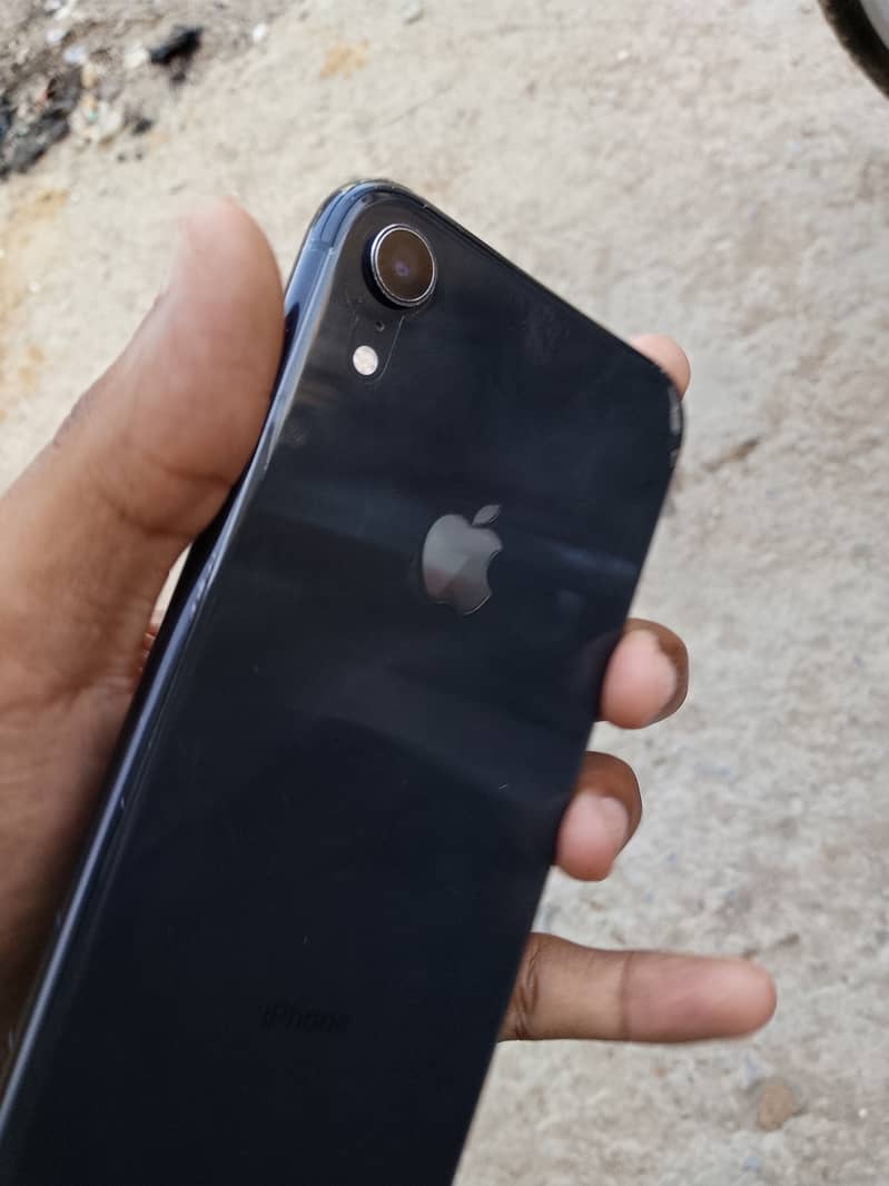 Apple iPhone XR 5