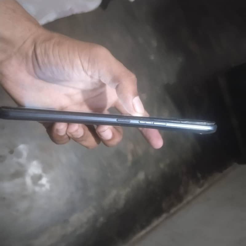 Tecno Spark 8C 2