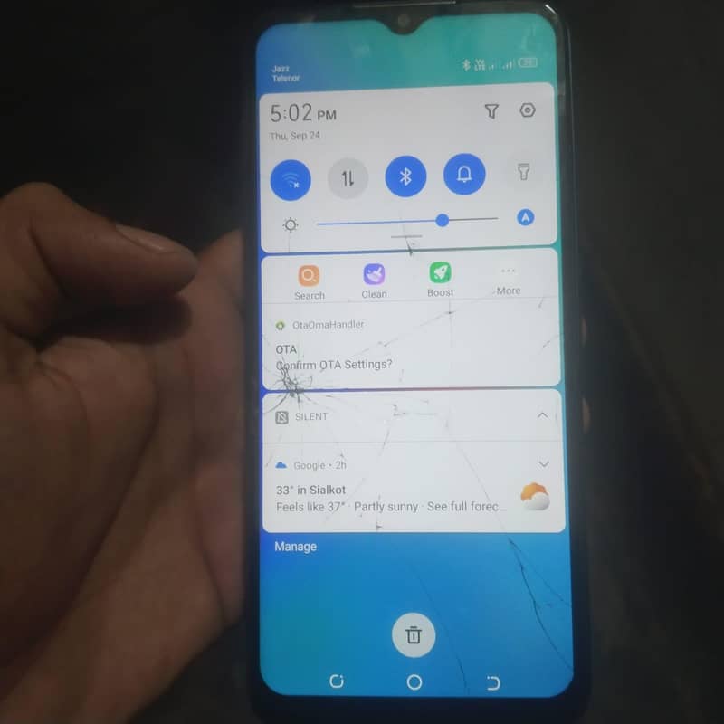 Tecno Spark 8C 4