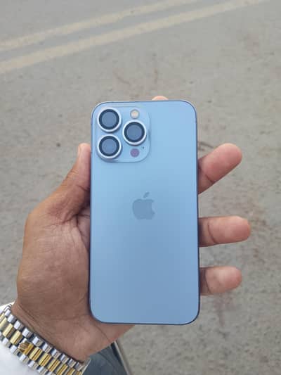 Apple iPhone 13 Pro