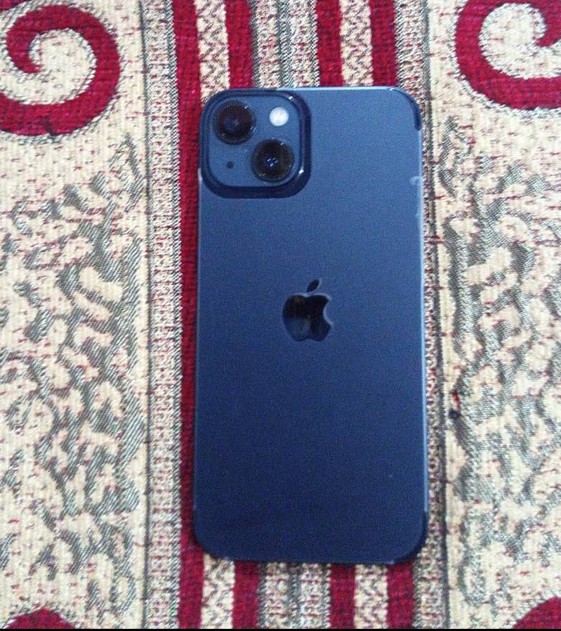 Apple iPhone 13 0