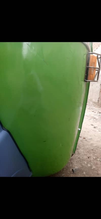 all ok new riskhaw 10/10 condition 03007413379
