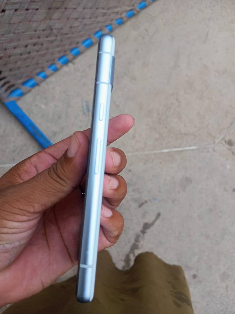 Google Pixel 7a 3