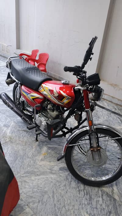 condition 10/10 Honda CG125