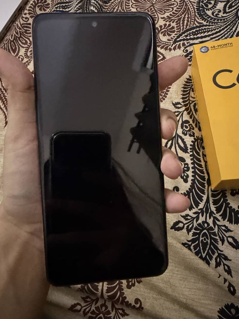 Realme C75 4