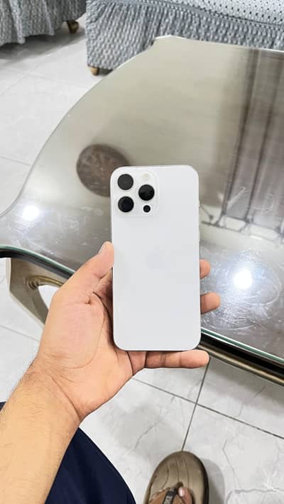 I phone 16 pro max