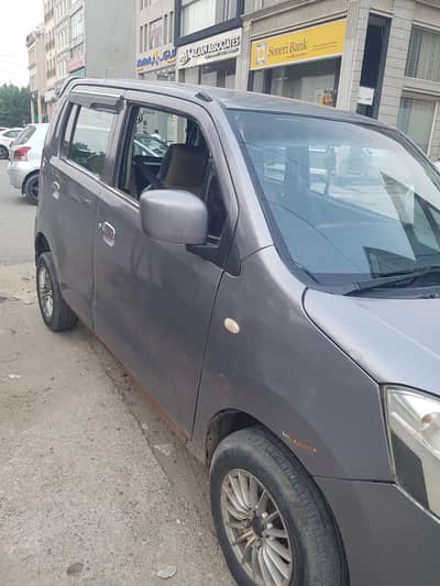 Suzuki Wagon R 2015