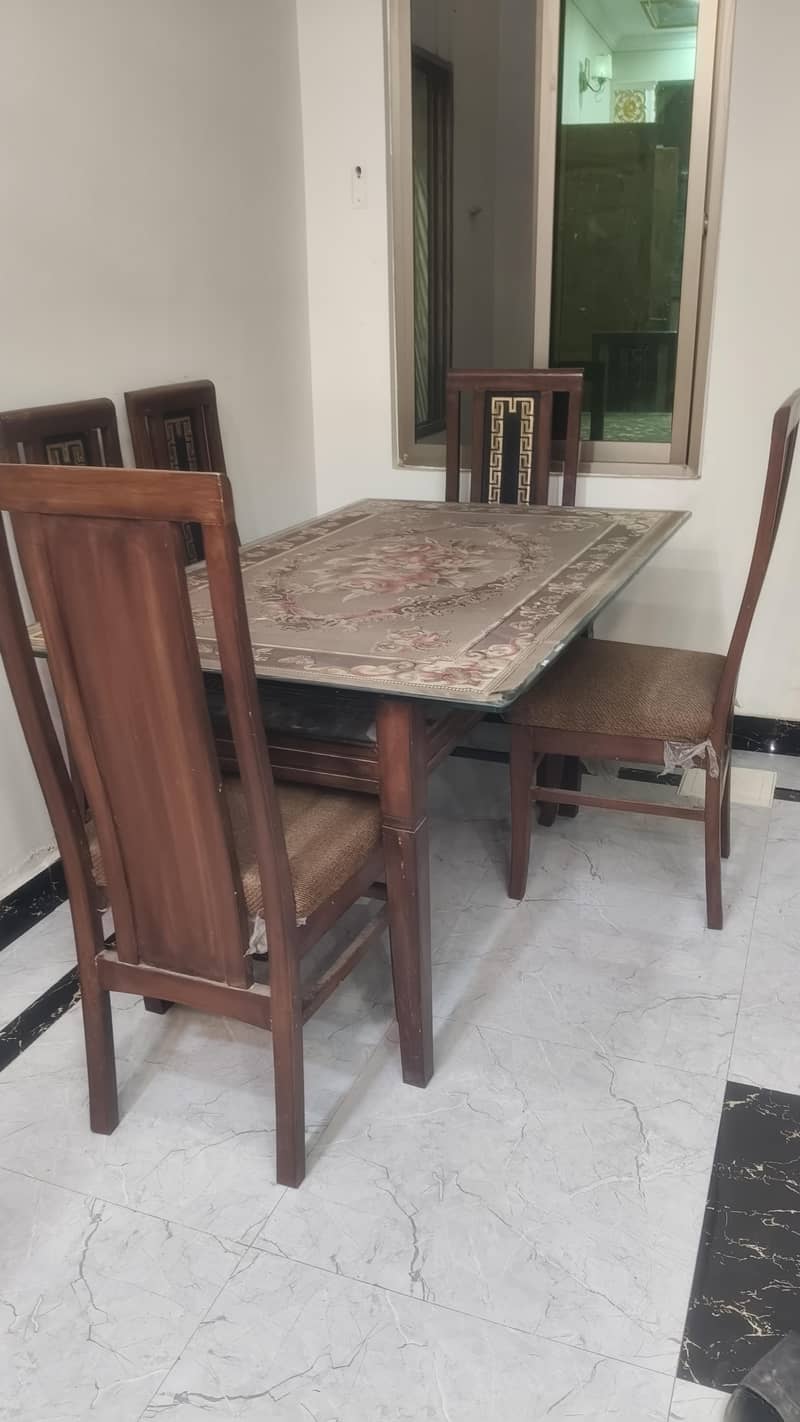 daining table 2
