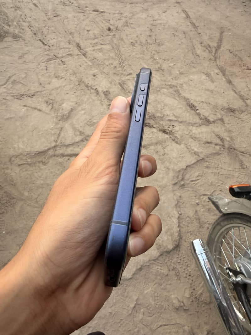 Apple iPhone 17 Pro 6