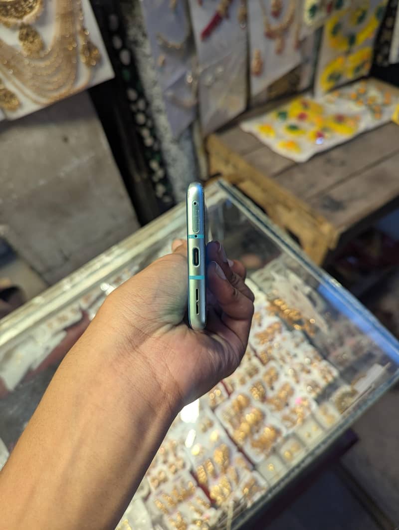 One Plus 8 Pro 4