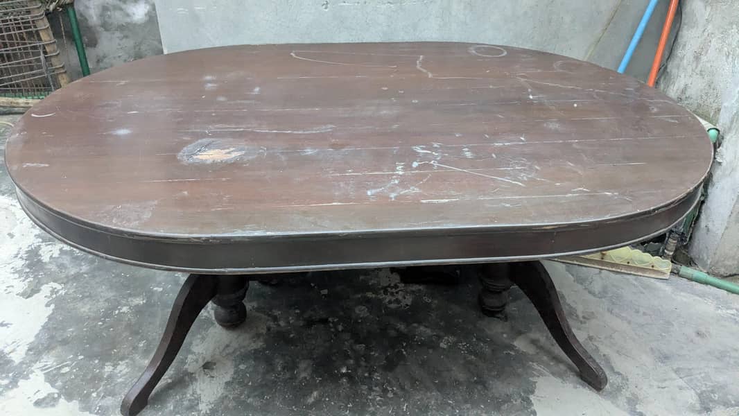 dining table good condition 1