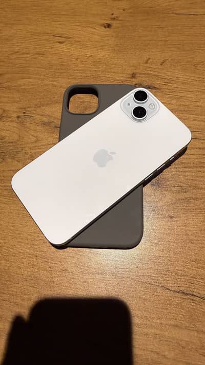 Apple iPhone 15 plus