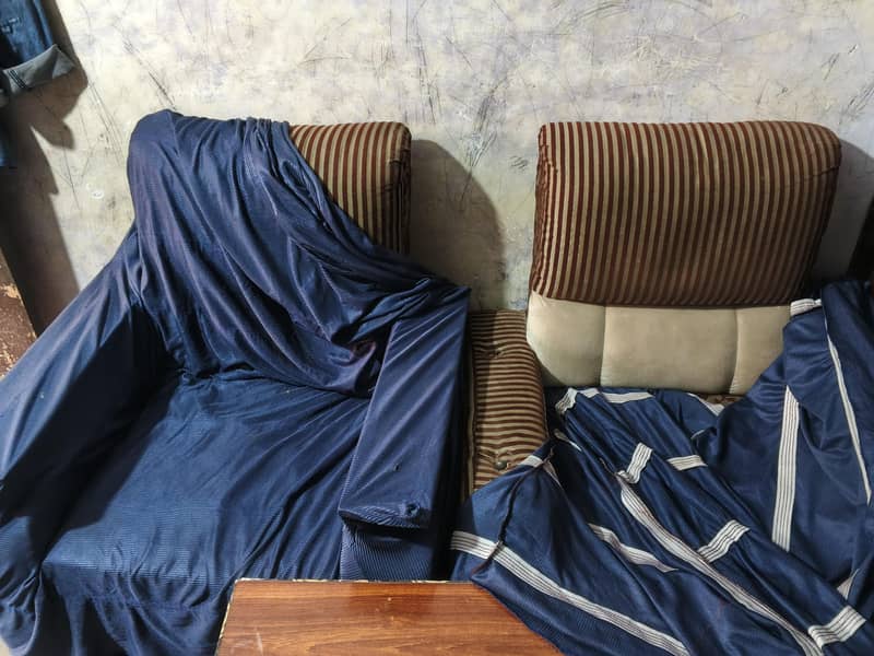 Sofa set 5 Seater 1