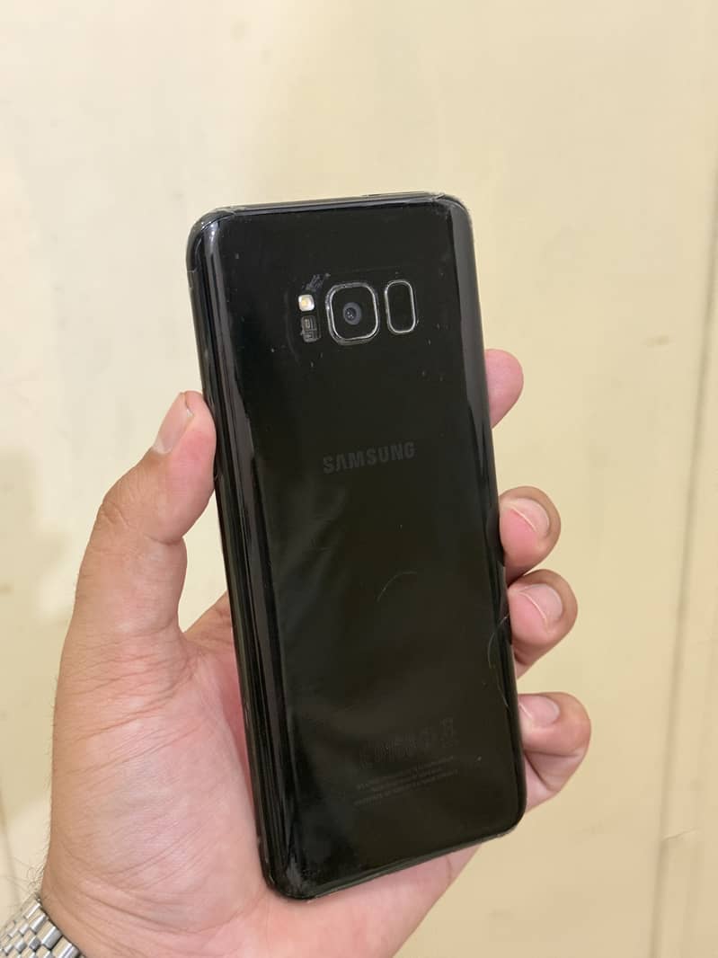 Samsung Mobile S8 Plus 5