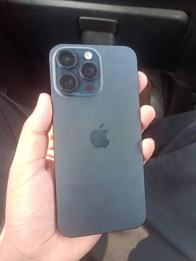 Apple iPhone 15 Pro Max Blue titanium