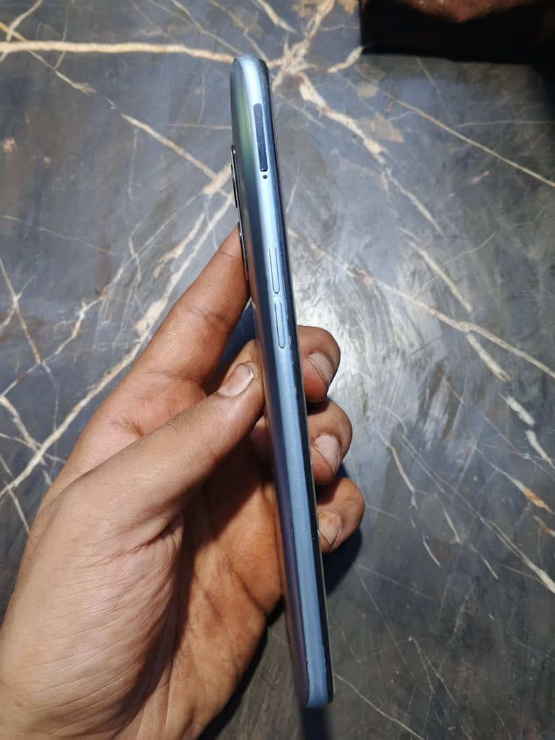 OPPO A96 0