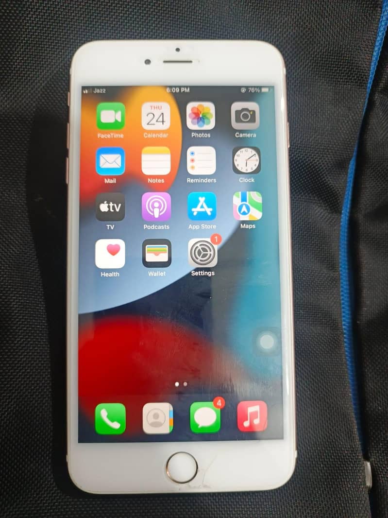 Apple iPhone 6S Plus 0