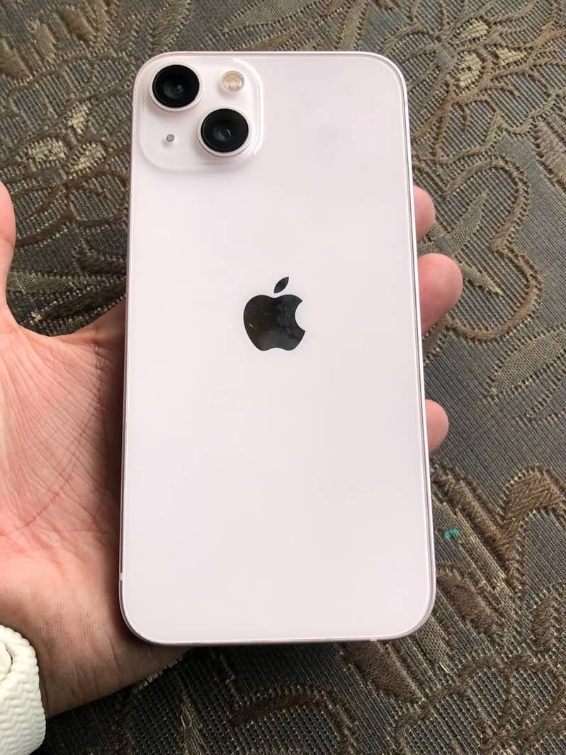 Apple iPhone 13 0