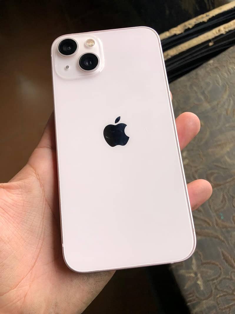 Apple iPhone 13 6
