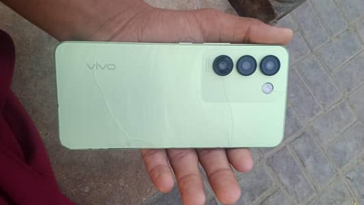 Vivo Y100