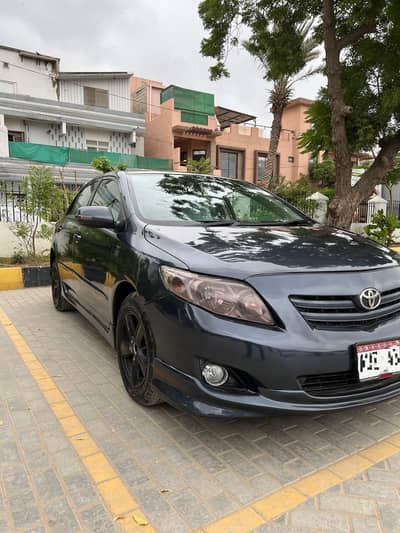 Toyota Corolla GLI 2011