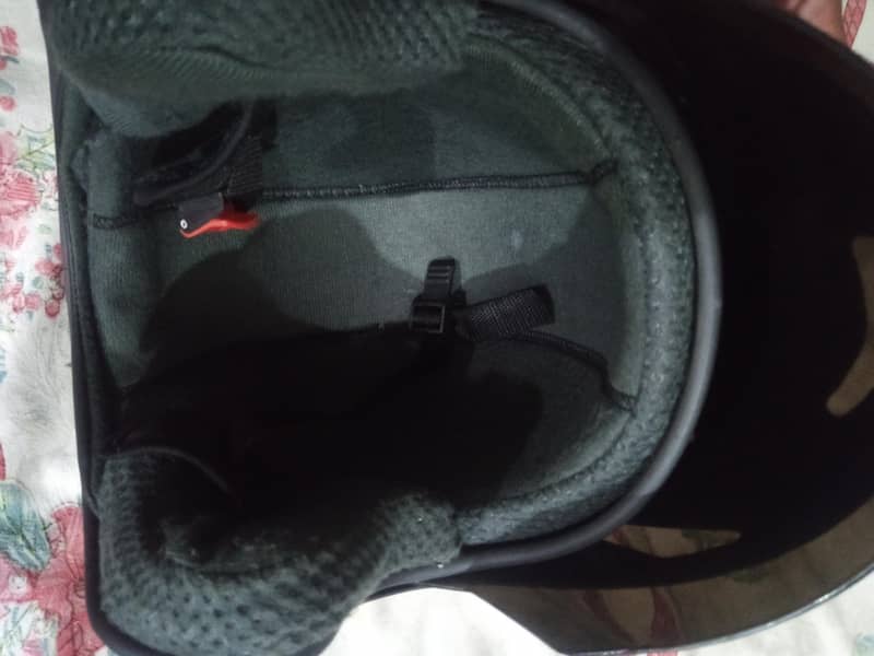 Helmet 4