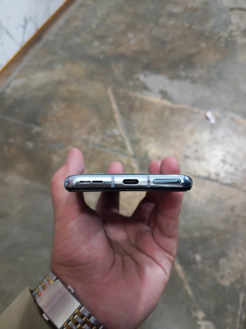 One Plus 8T 3