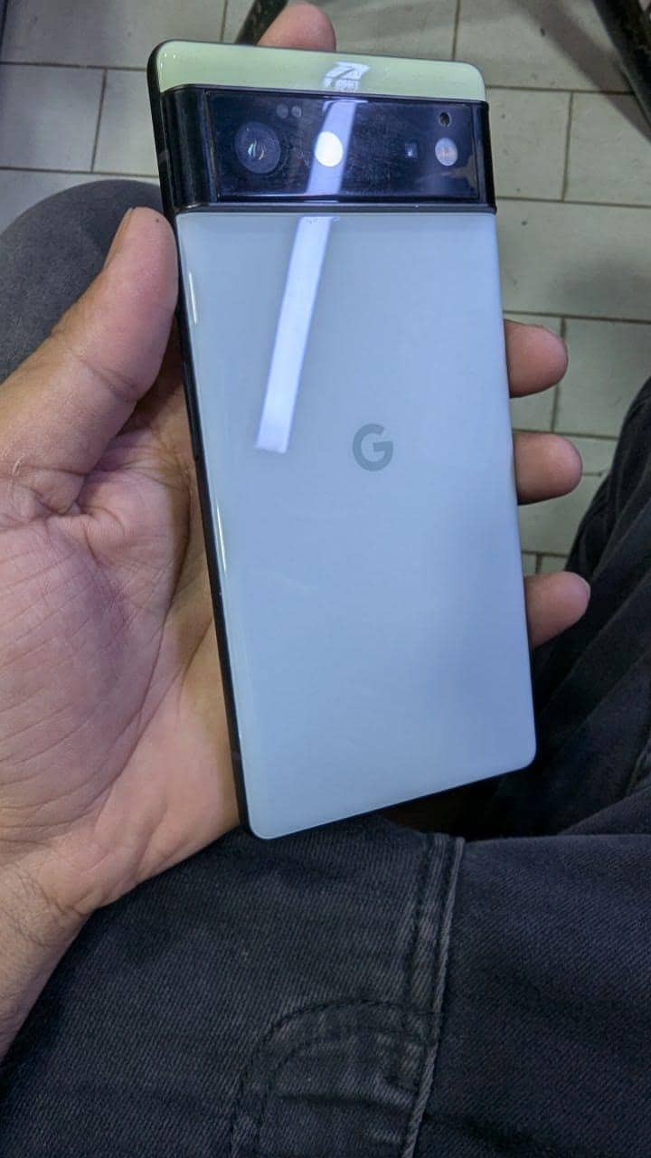Google Pixel 6 5