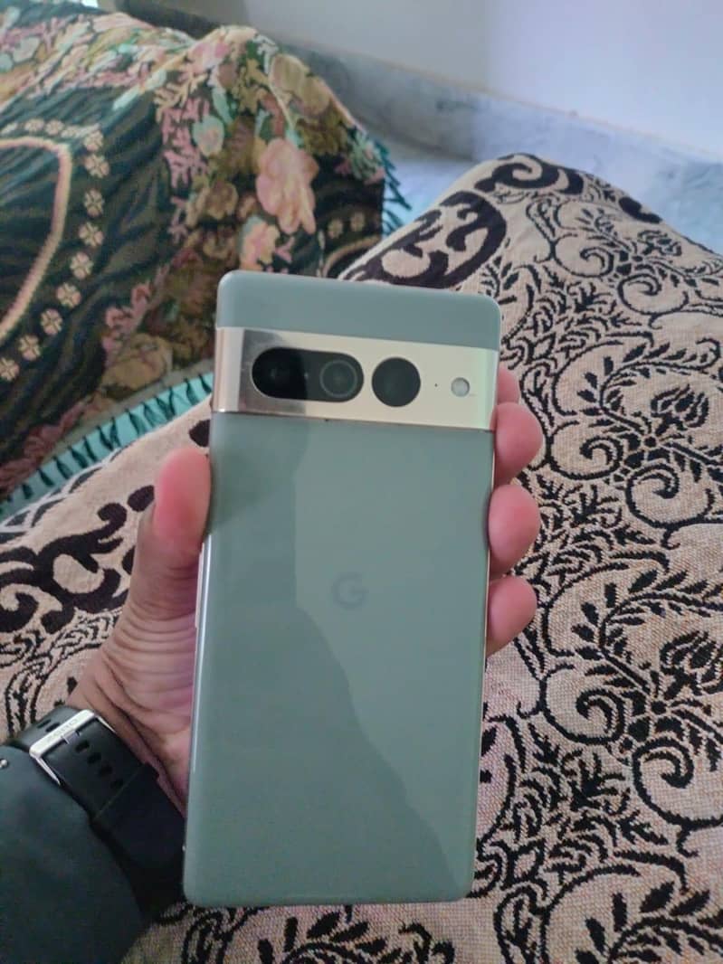 Google Pixel 7 Pro 0