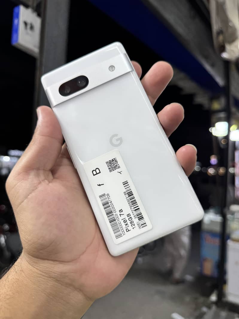 Google Pixel 7a 5