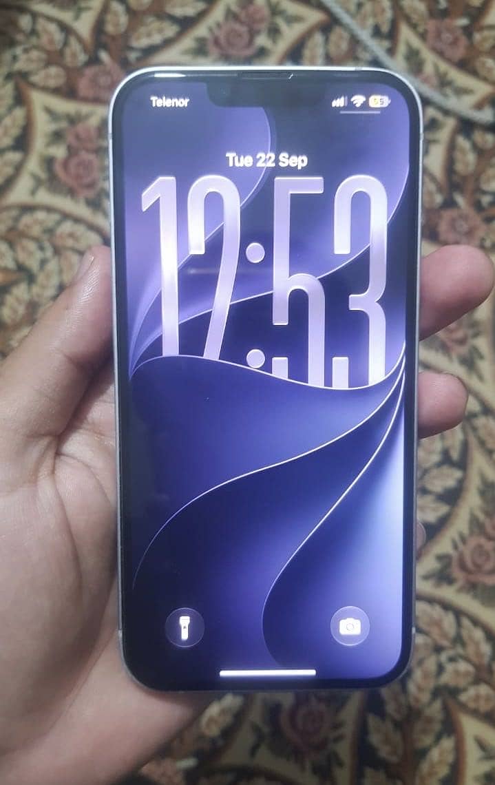 Apple iPhone 14 1